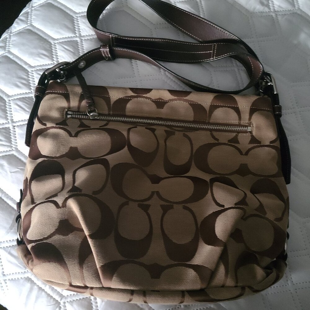 Authentic Coach Signature - Picture 3 of 9